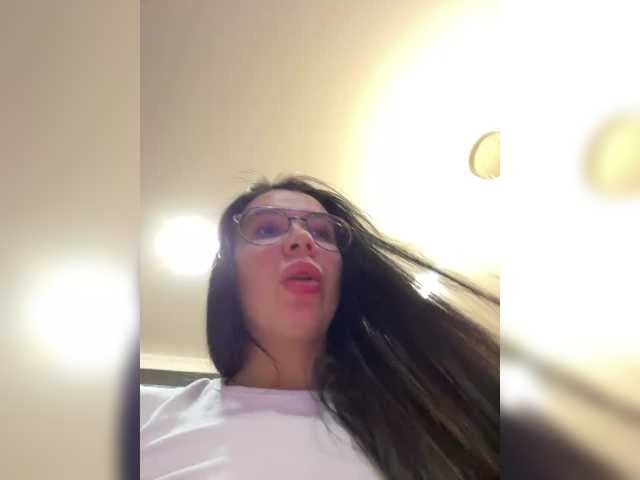 Vero19nika live cam on bongacams