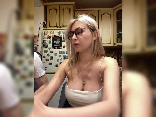 -Breid-1 live cam on bongacams