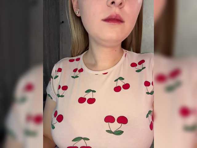 Peach--Alice on bongacams