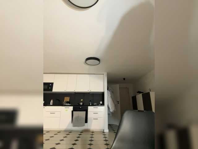 VladaMais live cam on bongacams