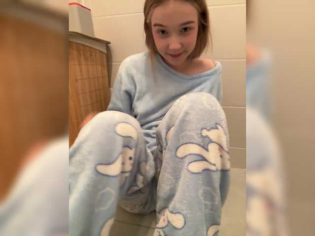 MeowMia live cam on bongacams