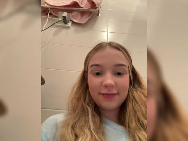 MimiMila on bongacams