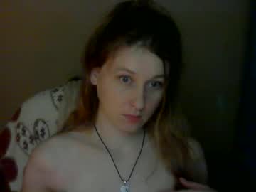 alalaska_ana on chaturbate