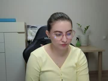 alice_________________________ on chaturbate