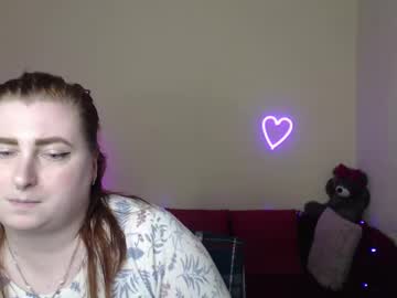 alicia_side_red on chaturbate