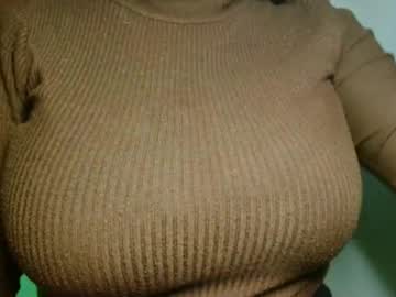 annbelll on chaturbate