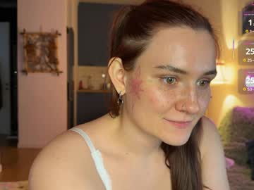 auriktrix on chaturbate