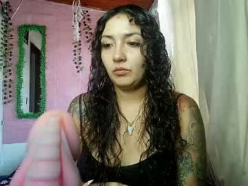 callme_lolas live cam on chaturbate