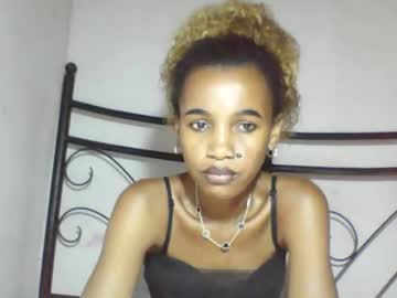 claudiannah on chaturbate