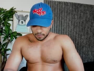 cristobal12cock on chaturbate