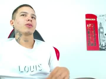 cumandres live cam on chaturbate