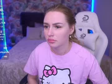 divinejasss live cam on chaturbate