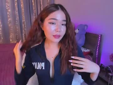 dollyiaa on chaturbate
