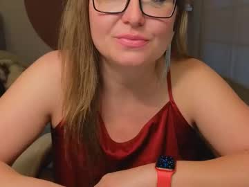 dom_mummy on chaturbate