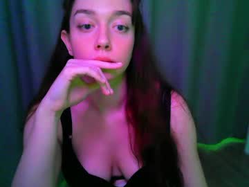 effie_balconii on chaturbate
