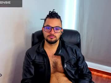 ernesto_rodriguez_82 on chaturbate