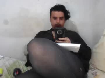 faux_feitico_vsw on chaturbate