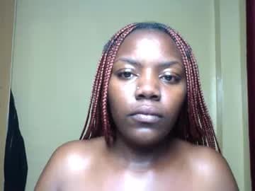 freaky_lyne live cam on chaturbate