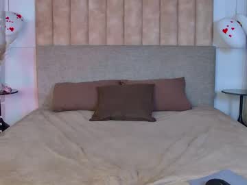 gabriella_wils on chaturbate