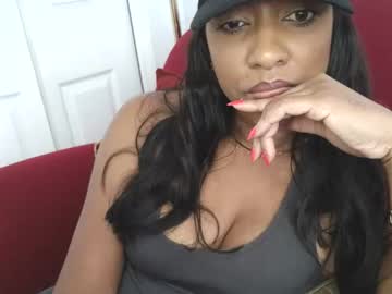 goddess_xandra_xquisite on chaturbate