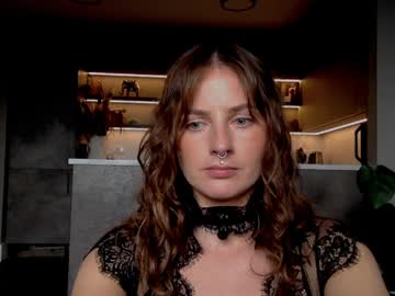 goddessmiamuse on chaturbate