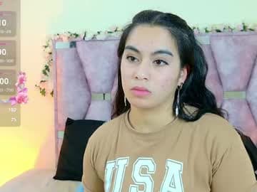 iris_mandarinne live cam on chaturbate