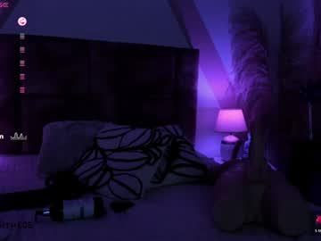 isabella_whiite on chaturbate