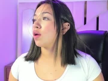 isabellrodriguez18 live cam on chaturbate
