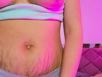 isahenao02 on chaturbate
