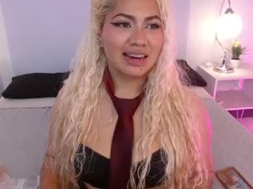 ivonnybon live cam on chaturbate