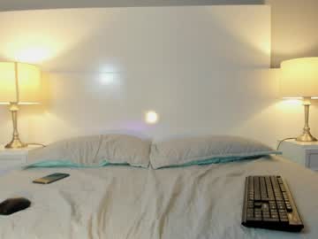 jostyn_rous on chaturbate