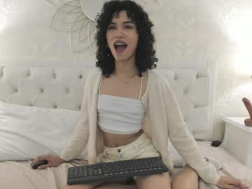 julietta___ on chaturbate