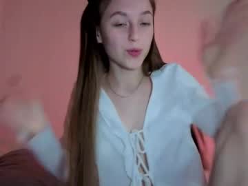 kimireaves on chaturbate