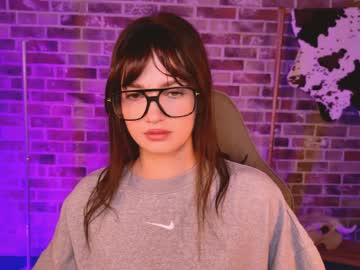 kiravair on chaturbate