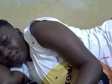 leilah_cute19 on chaturbate