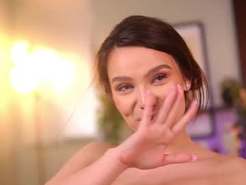 lena_laurent on chaturbate