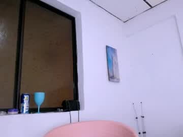 lilith_skinny1 live cam on chaturbate