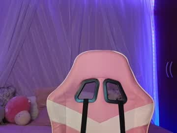 lilou_albrecht live cam on chaturbate