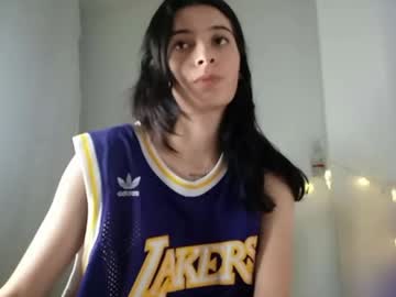 lily2080 on chaturbate