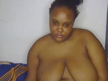 loveytiana on chaturbate