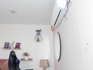 lucy_ferreiraa live cam on chaturbate