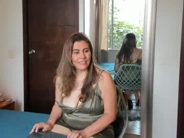 maxzy_star live cam on chaturbate