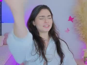 medina_andress live cam on chaturbate
