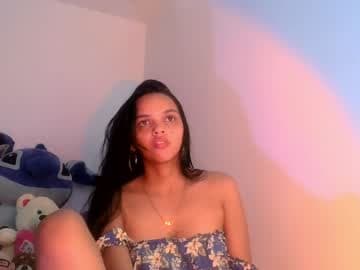 mia_lucy_21 on chaturbate