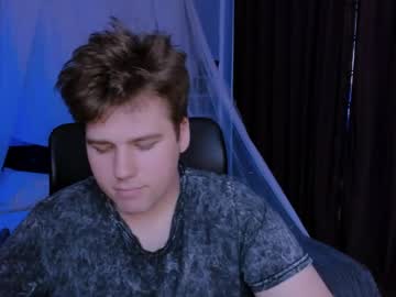 michael_strong_ on chaturbate