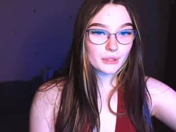 milliedoll live cam on chaturbate