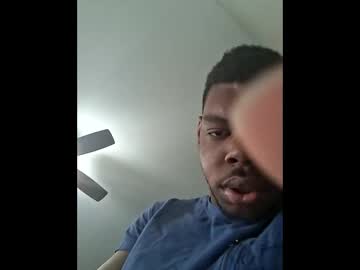 moneyboysaveg548 on chaturbate