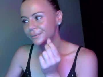 mrs_bunny_swing on chaturbate