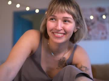 ms_dira on chaturbate