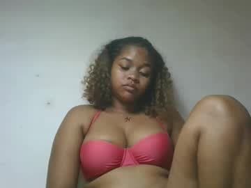 natachazz live cam on chaturbate